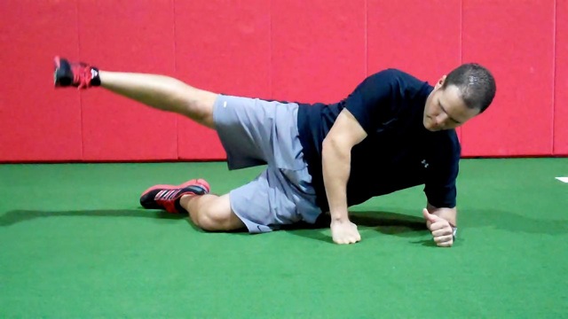 Functionally Fit: Side Plank with Hip Abduction - PFP media